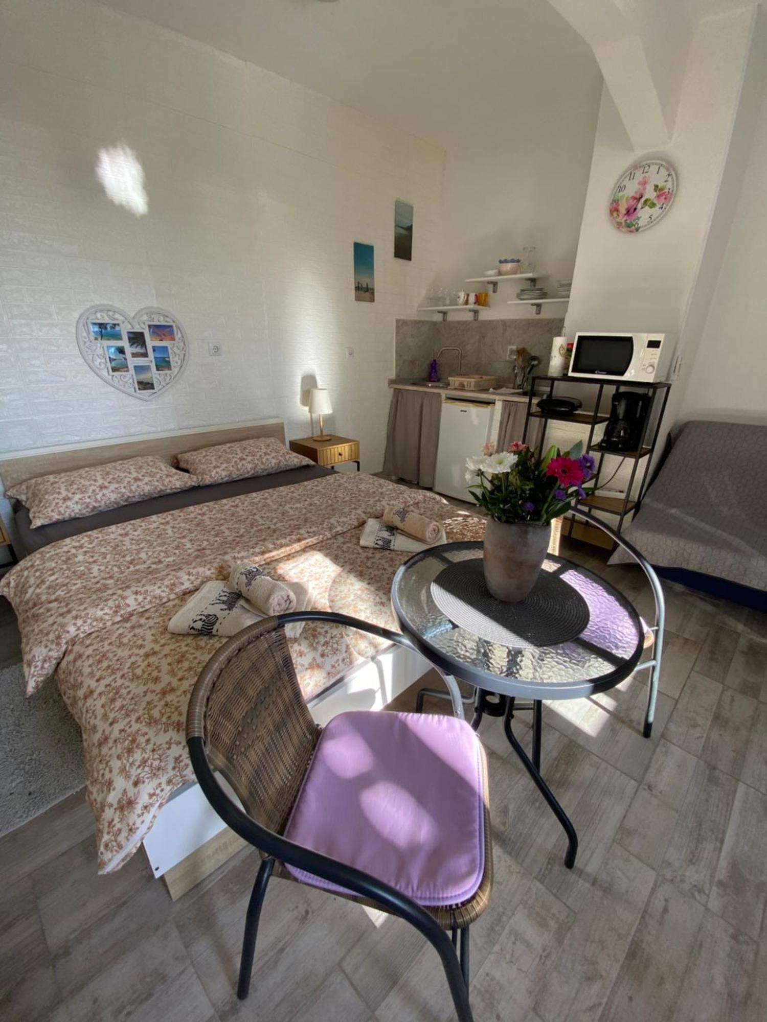 Apartman Maja プーラ エクステリア 写真