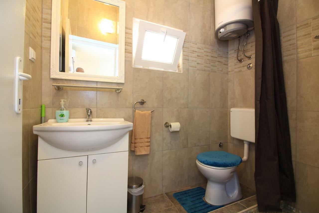 Apartman Maja プーラ エクステリア 写真